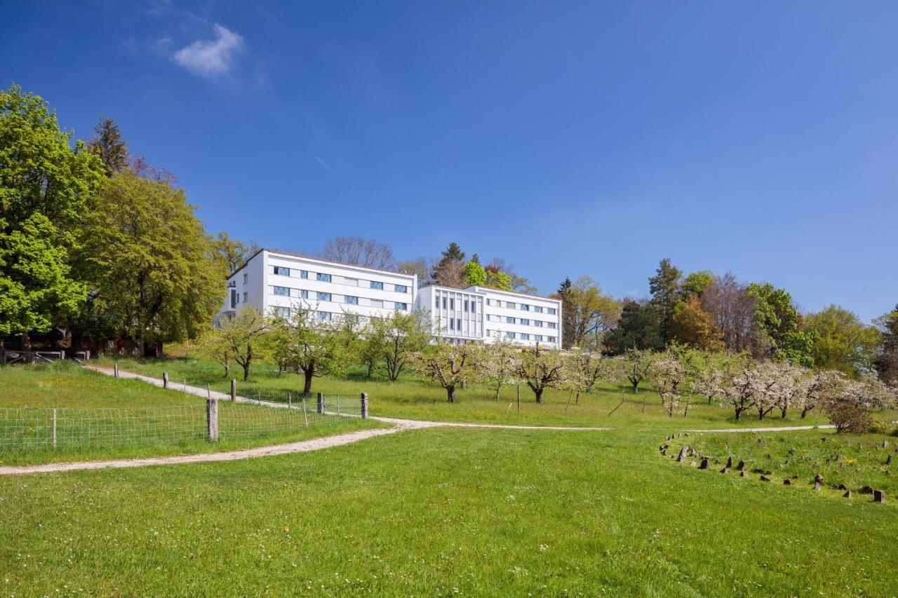 Отель Le Domaine Villars-Sur-Glane Экстерьер фото